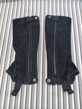 Moretta Suede Half Chaps Kids XL Black Equestrian Riding